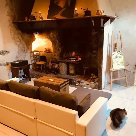 L'oustaou Du Cornier Bed & Breakfast