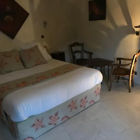 L'oustaou Du Cornier *